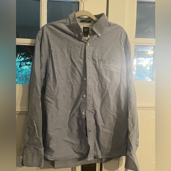 Light blue men’s fitted dress shirt, 100% cotton, great condition - Picture 3 of 6